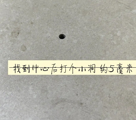 东昌瓷砖空鼓维修公司专业解答在瓷砖铺贴过程中，如果砂料搅拌不均匀，将会带来以下问题